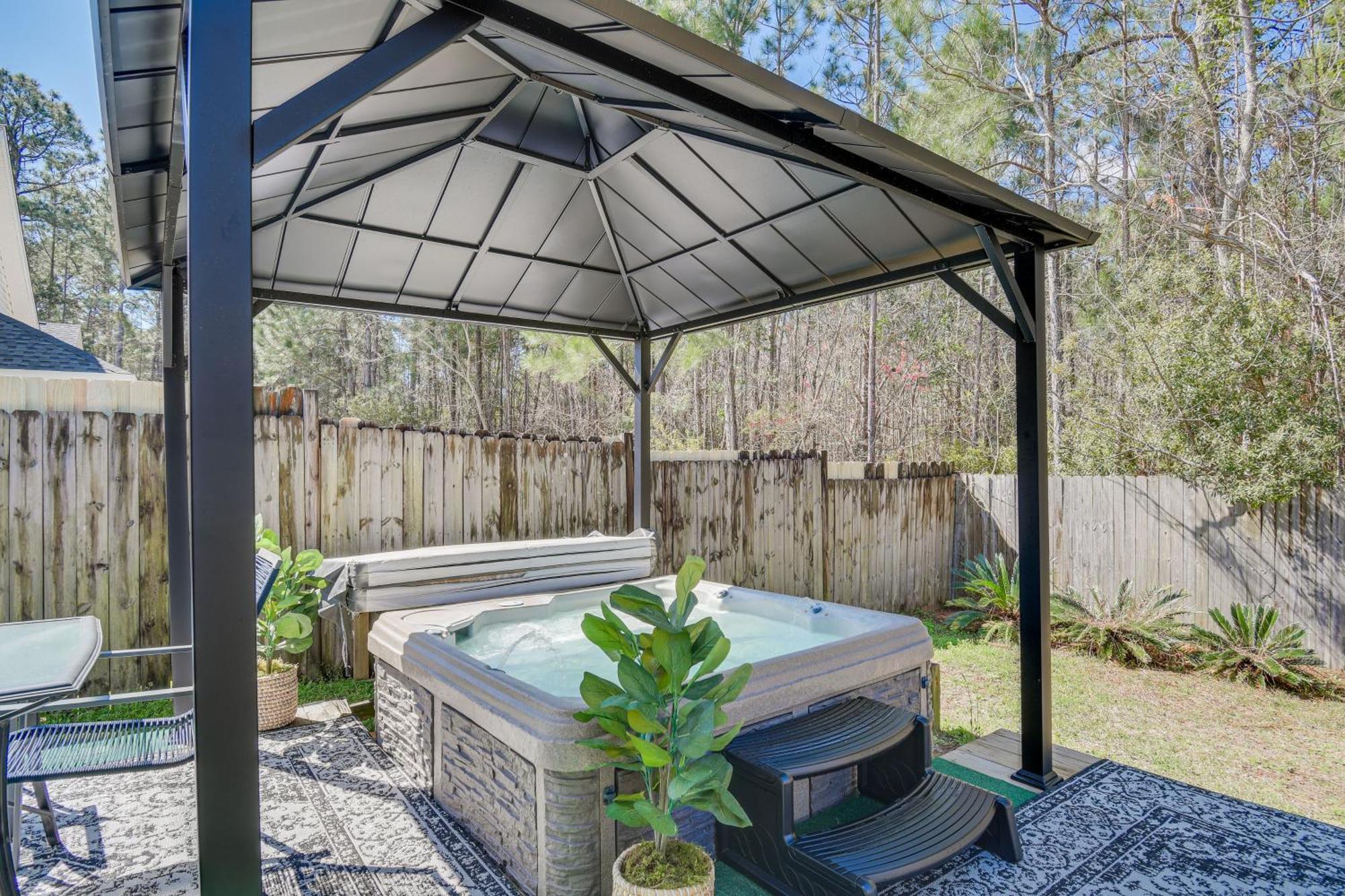 Orange Beach Home With Hot Tub Less Than 2 Mi To The Wharf Exterior photo